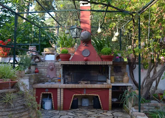 Nefeli\'S Country House