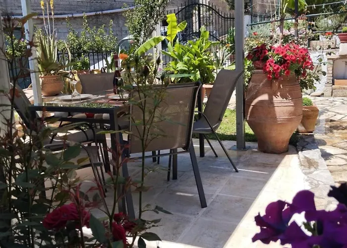 Nefeli\'S Country House